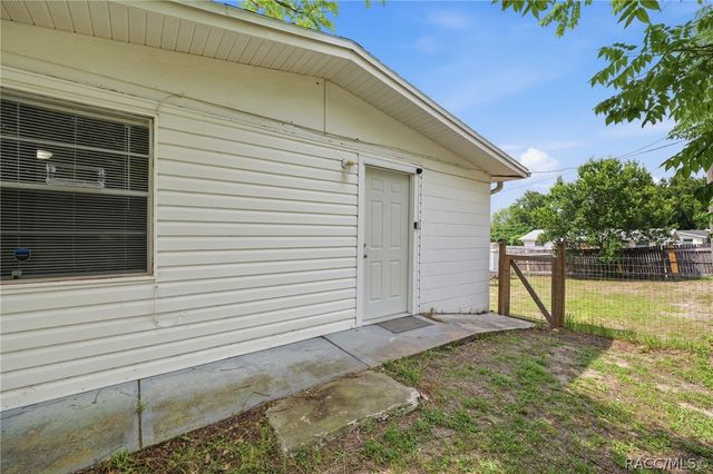 13 E Lemon Street, Beverly Hills, FL 34465