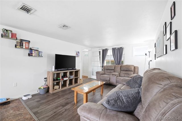 13 E Lemon Street, Beverly Hills, FL 34465