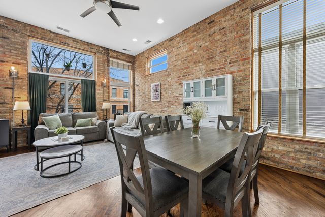 2039 W Belmont Avenue 3, Chicago, IL 60618