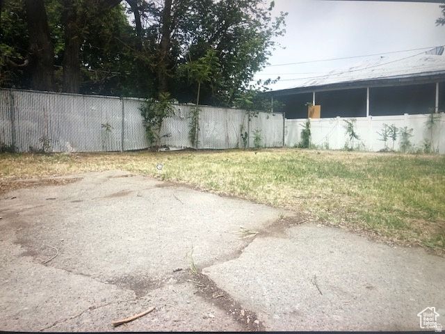 2726 S CYPRUS LN, Magna, UT 84044