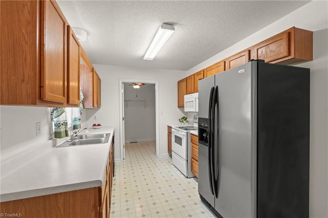 998 Fuller Mill Road, Thomasville, NC 27360