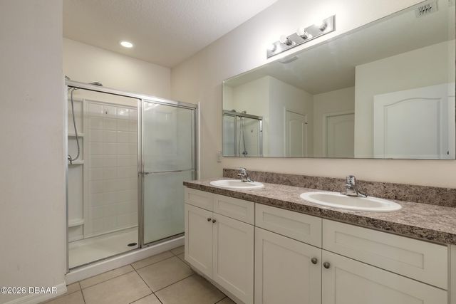 5214 Old Walker Way, Port Orange, FL 32128
