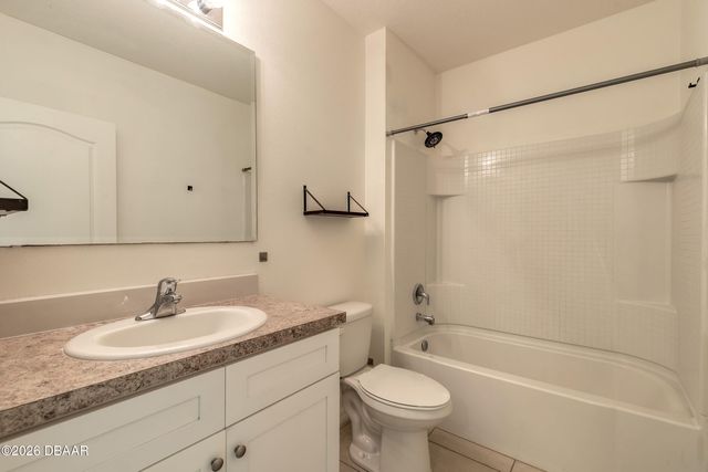 5214 Old Walker Way, Port Orange, FL 32128