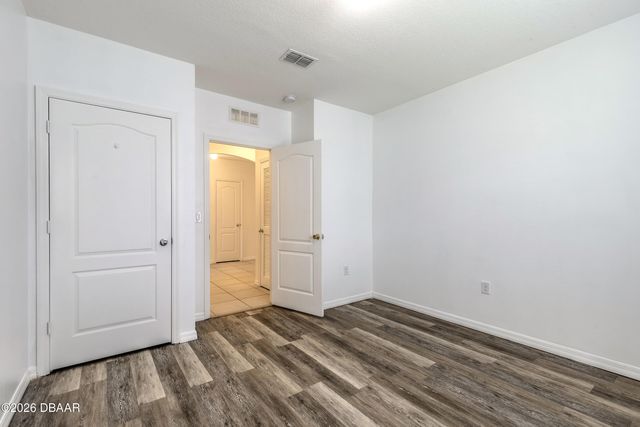 5214 Old Walker Way, Port Orange, FL 32128
