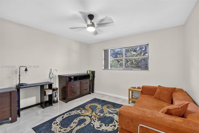 7653 NW 79th Ave 312, Tamarac, FL 33321