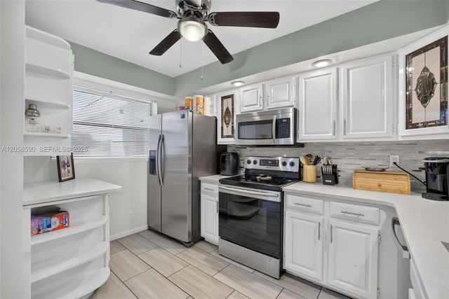 7653 NW 79th Ave 312, Tamarac, FL 33321