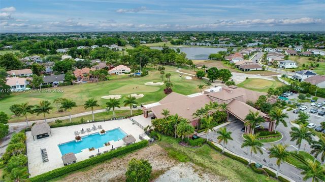 7653 NW 79th Ave 312, Tamarac, FL 33321