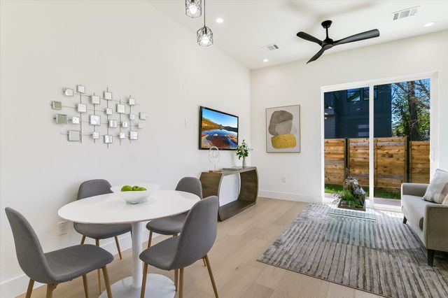 2006 Sl Davis Ave 3, Austin, TX 78702