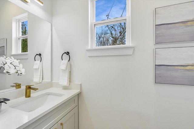 2006 Sl Davis Ave 3, Austin, TX 78702