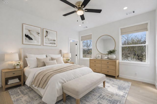 2006 Sl Davis Ave 3, Austin, TX 78702