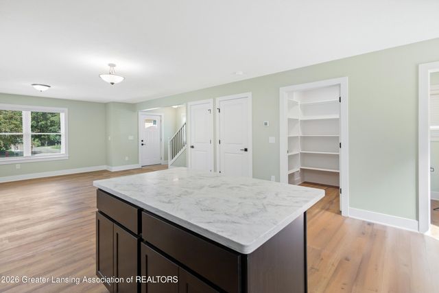 912 N Chestnut Street, Lansing, MI 48906