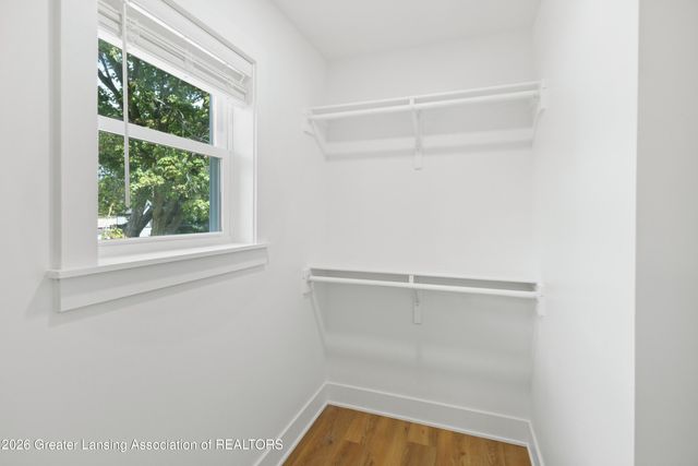 912 N Chestnut Street, Lansing, MI 48906