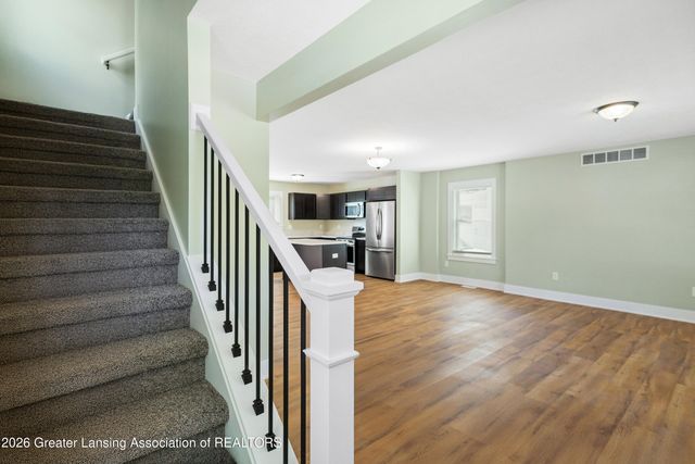 912 N Chestnut Street, Lansing, MI 48906