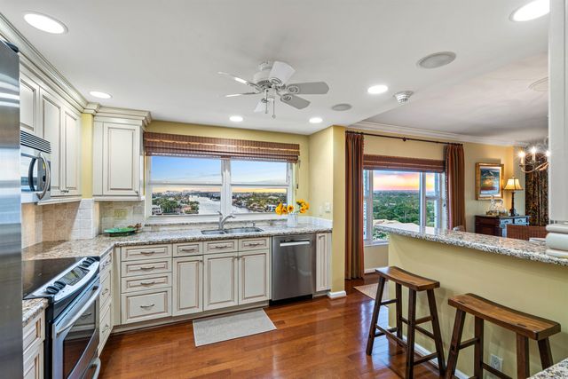 400 Seasage Drive 1101, Delray Beach, FL 33483