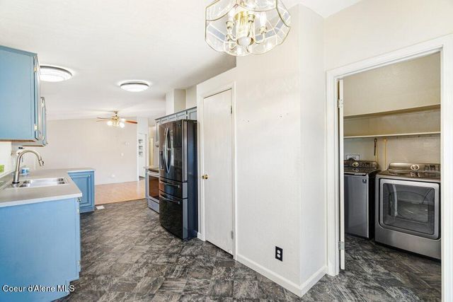 2192 W Yorkshire Ave, Coeur D'alene, ID 83815