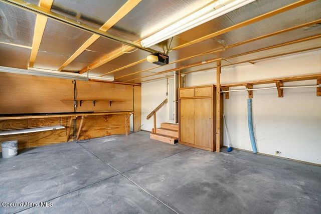 2192 W Yorkshire Ave, Coeur D'alene, ID 83815