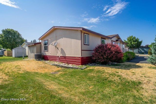 2192 W Yorkshire Ave, Coeur D'alene, ID 83815