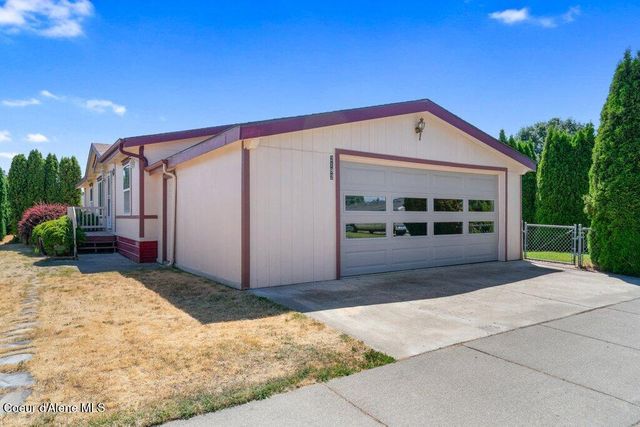 2192 W Yorkshire Ave, Coeur D'alene, ID 83815