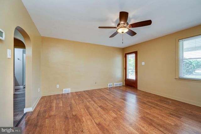 959 GREENWAY TER, Reading, PA 19607