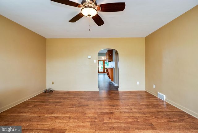 959 GREENWAY TER, Reading, PA 19607