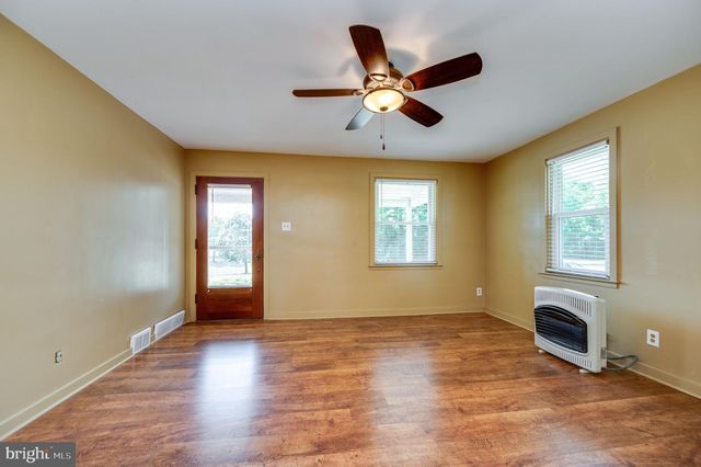959 GREENWAY TER, Reading, PA 19607