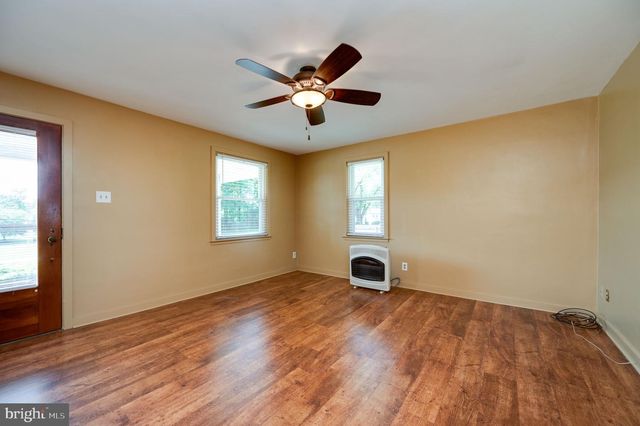 959 GREENWAY TER, Reading, PA 19607