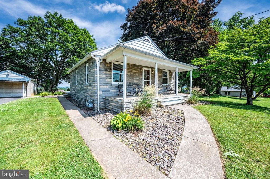 959 GREENWAY TER, Reading, PA 19607