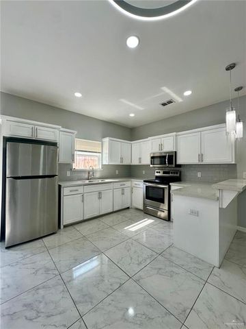 3309 S Colt Lane, Edinburg, TX 78539