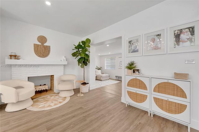 8640 SW 125th St, Miami, FL 33156