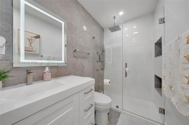 8640 SW 125th St, Miami, FL 33156