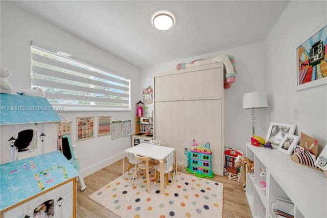 8640 SW 125th St, Miami, FL 33156