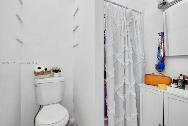 8640 SW 125th St, Miami, FL 33156