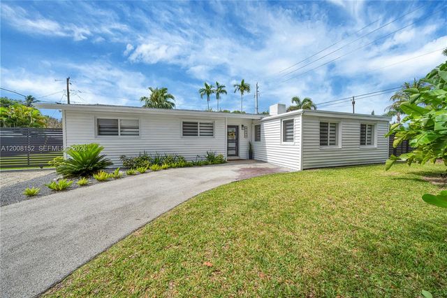 8640 SW 125th St, Miami, FL 33156