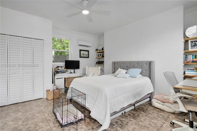 8640 SW 125th St, Miami, FL 33156