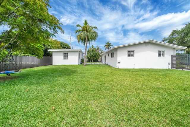 8640 SW 125th St, Miami, FL 33156