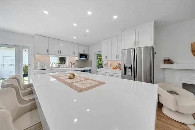 8640 SW 125th St, Miami, FL 33156