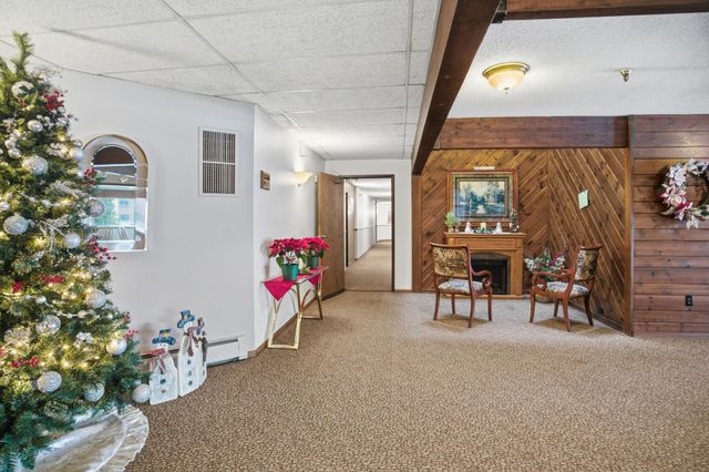 1000 41st Avenue NE 204, Columbia Heights, MN 55421