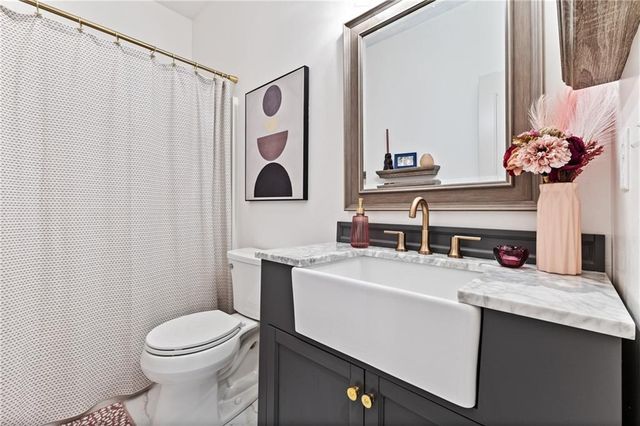 485 S 137th Place, Bonner Springs, KS 66012