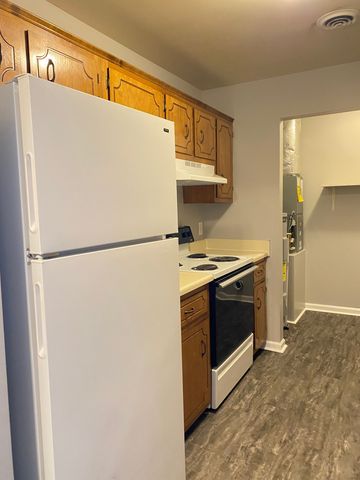 3875 Northeast Dr H, Clarksville, TN 37042