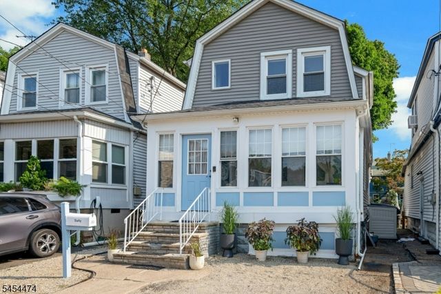 30 Tichenor Pl, Montclair Twp., NJ 07042