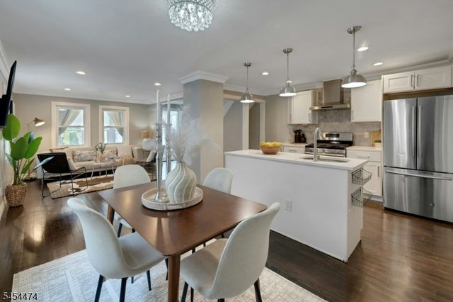 30 Tichenor Pl, Montclair Twp., NJ 07042