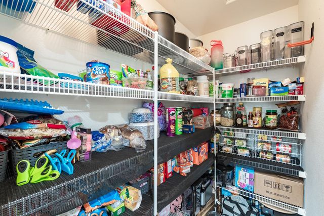 1116 Liberation Way, Lemoore, CA 93245