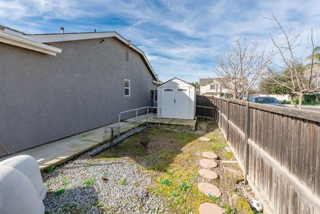 1116 Liberation Way, Lemoore, CA 93245