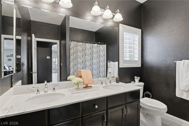 7218 Shannon Ridge Court, Las Vegas, NV 89118