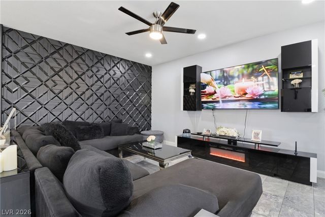 7218 Shannon Ridge Court, Las Vegas, NV 89118