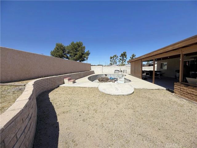 404 Fenmore Drive, Barstow, CA 92311