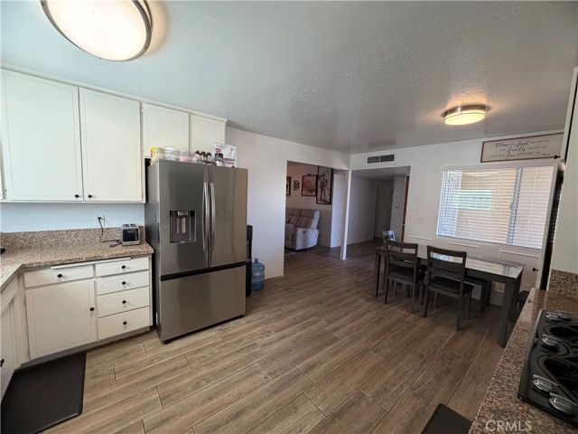 404 Fenmore Drive, Barstow, CA 92311