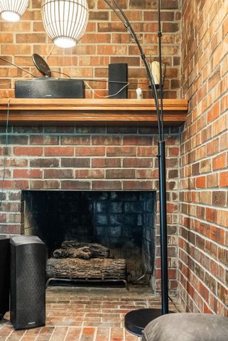 674 Lakeside Dr, Springfield, TN 37172