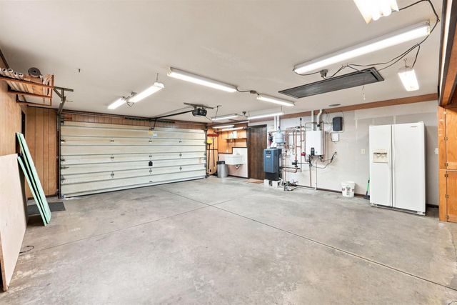 7711 High Tower Place, Fort Wayne, IN 46835