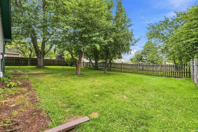 7711 High Tower Place, Fort Wayne, IN 46835